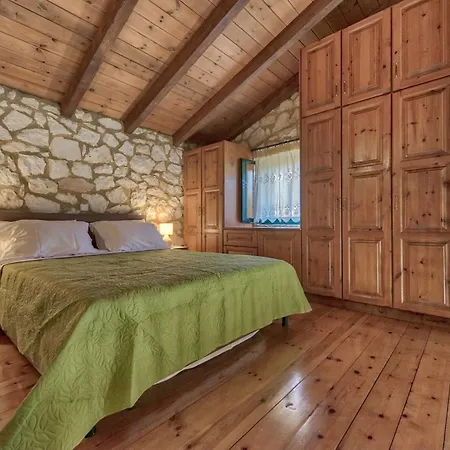 Woodstone Appartement *