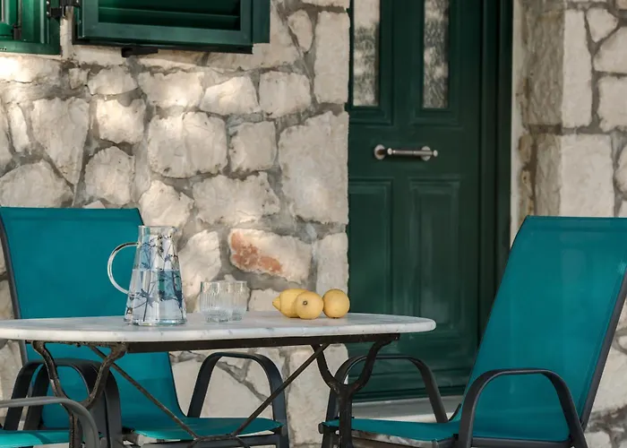Woodstone Αλυκανάς
