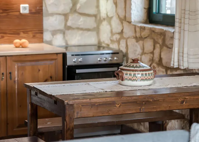 Διαμέρισμα Woodstone Αλυκανάς